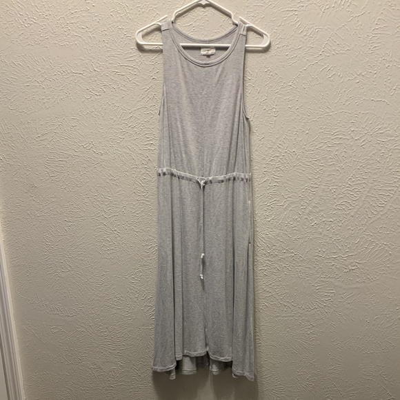Lou & Grey Dresses & Skirts - Lou & Grey Drawstring Maxi Dress